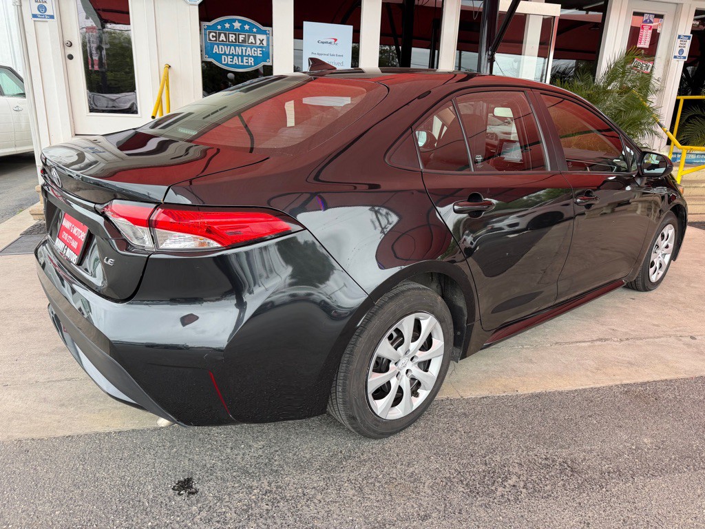 2022 Toyota Corolla Image 16