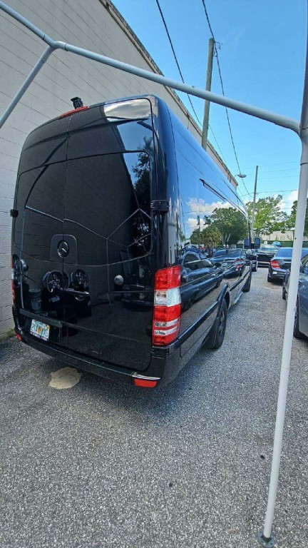 2017 Mercedes-Benz Sprinter Image 5