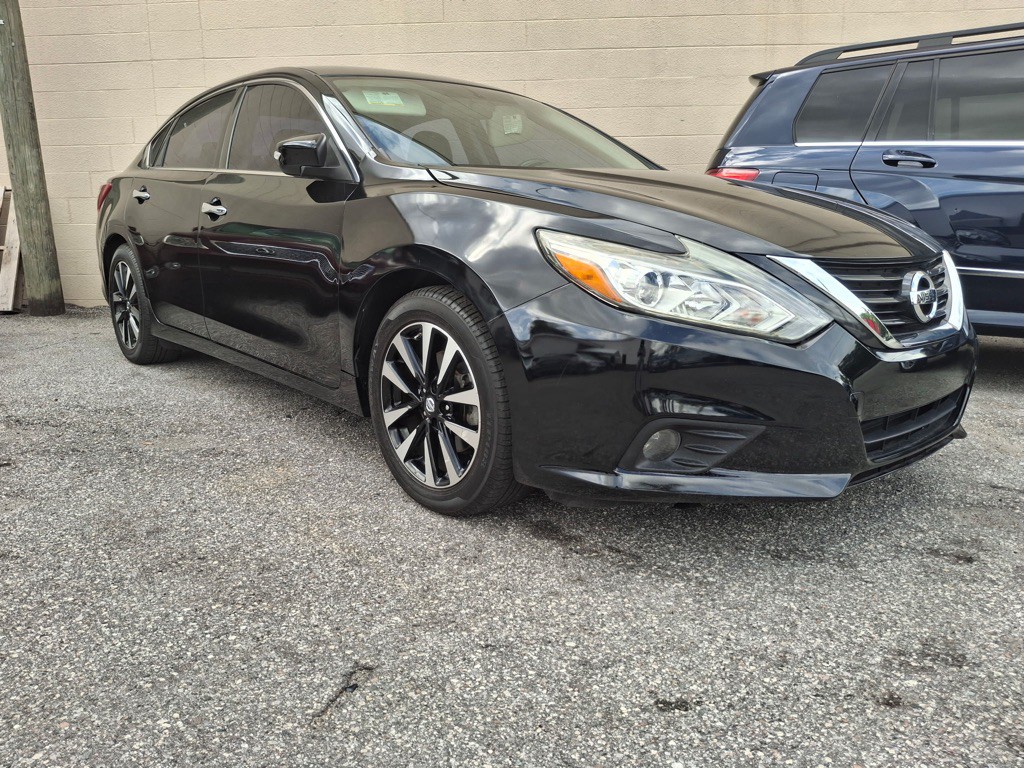 2018 Nissan Altima Image 2