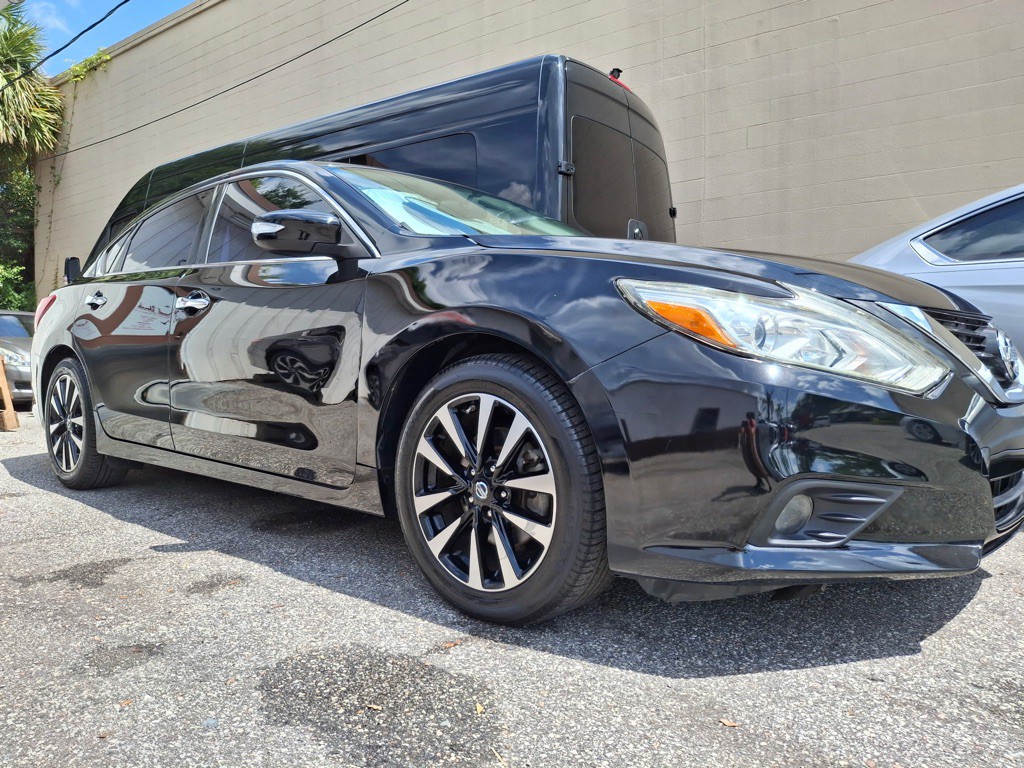 2018 Nissan Altima Image 3