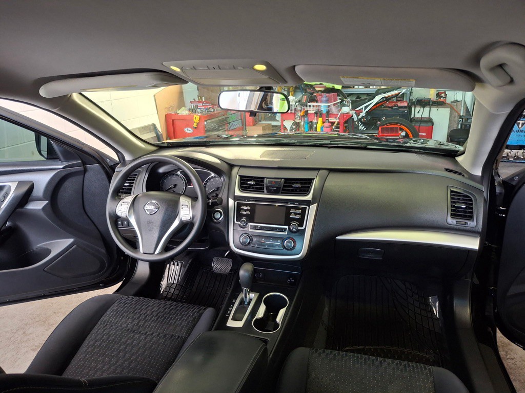 2018 Nissan Altima Image 5