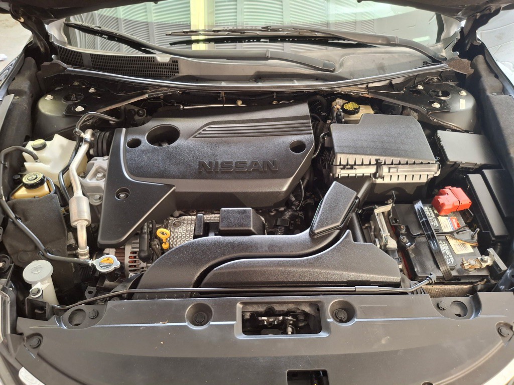 2018 Nissan Altima Image 6