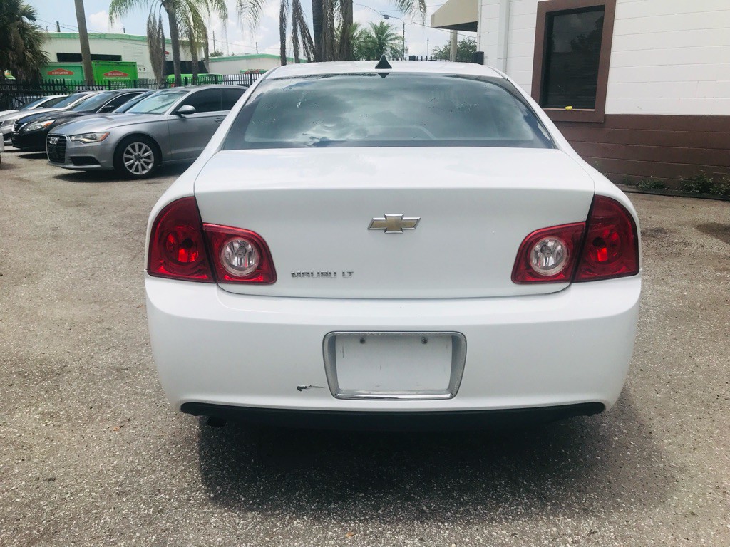 2012 Chevrolet Malibu Image 5
