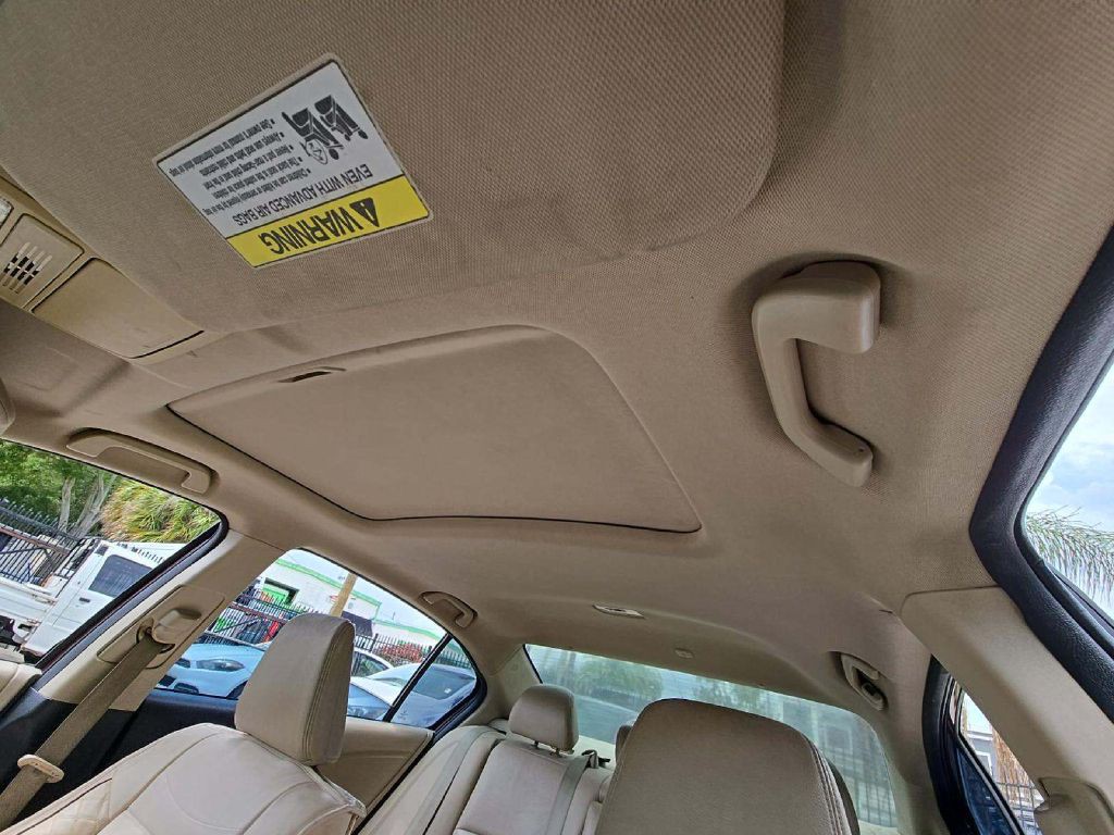 2013 Honda Accord Image 8