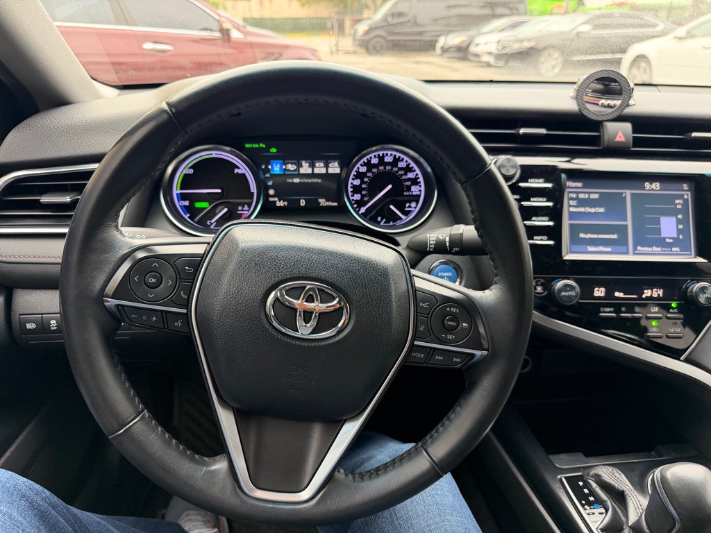 2018 Toyota Camry Image 7