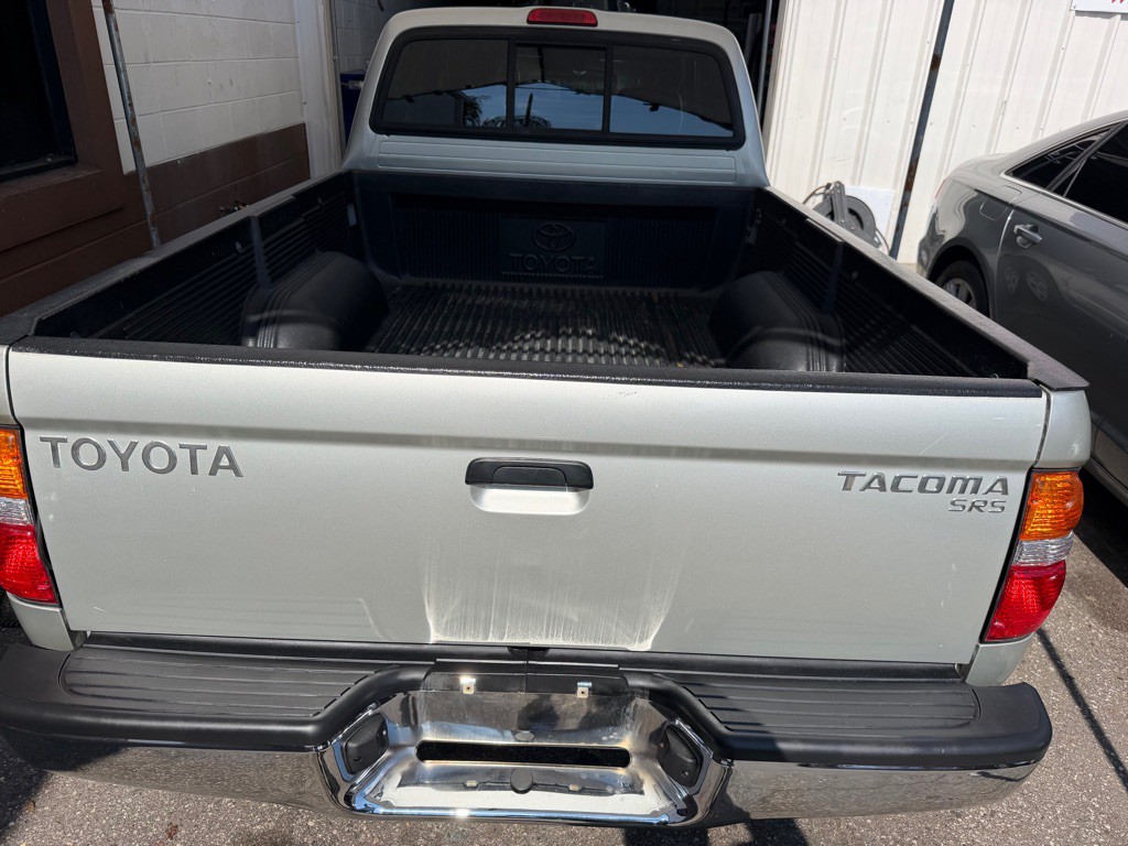 2004 Toyota Tacoma Image 7