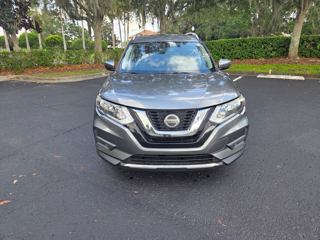 2018 Nissan Rogue Image 2