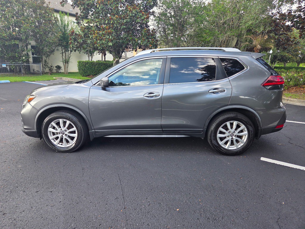 2018 Nissan Rogue Image 5