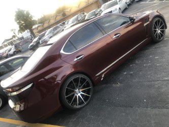 2007 Lexus LS 460L Image 4