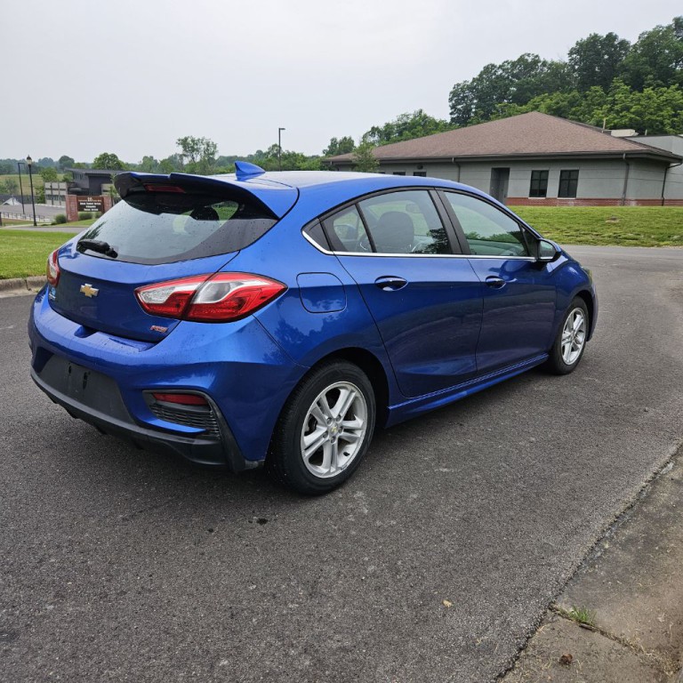 2017 Chevrolet Cruze Image 3