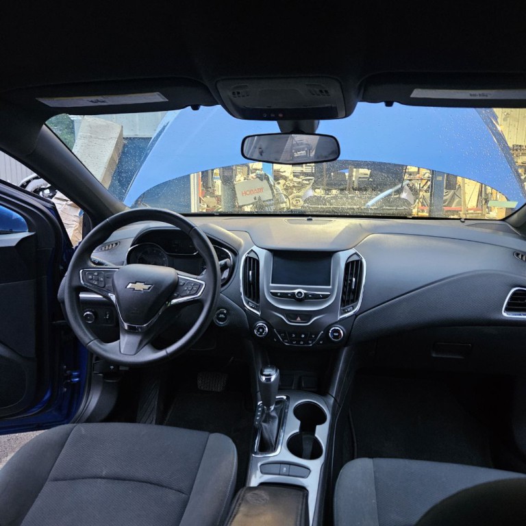 2017 Chevrolet Cruze Image 13