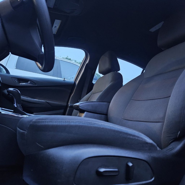 2017 Chevrolet Cruze Image 17