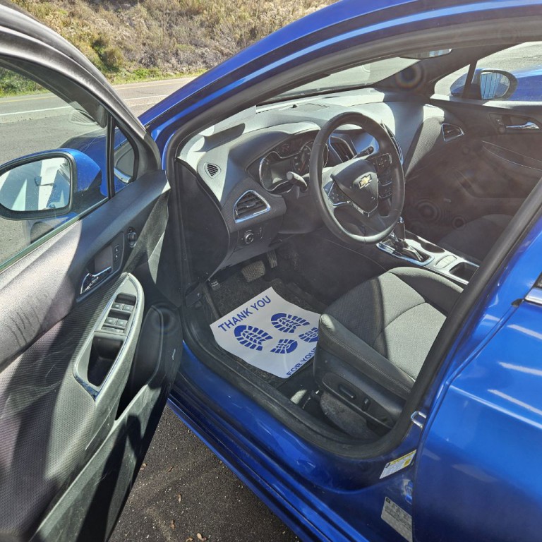 2017 Chevrolet Cruze Image 4