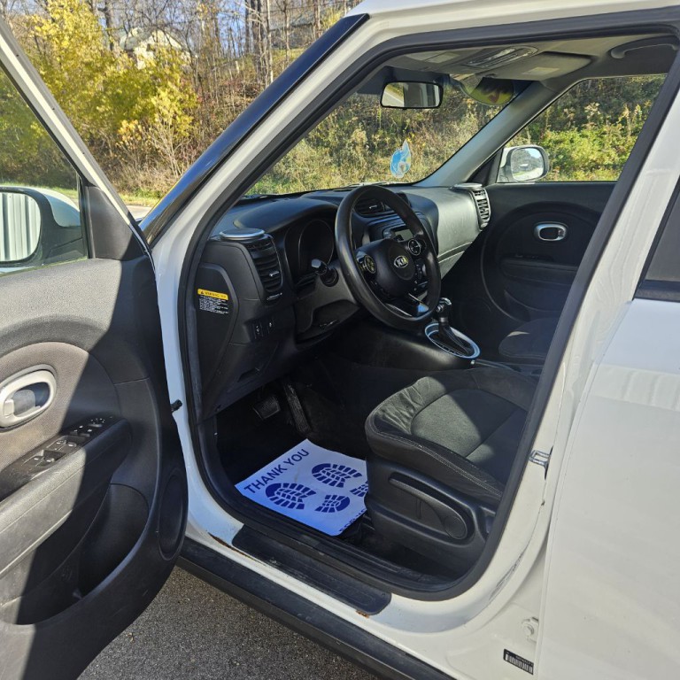2015 Kia Soul Image 6