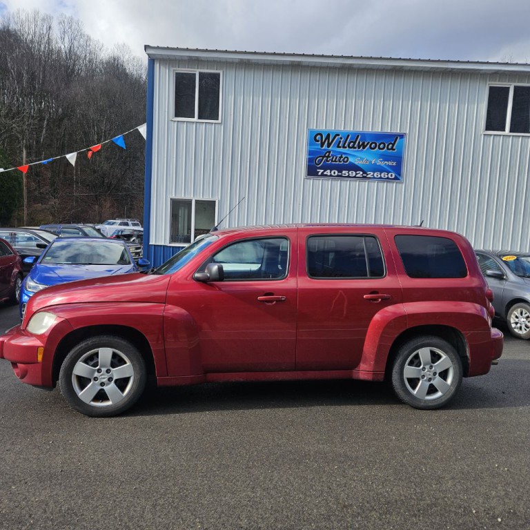 2010 Chevrolet HHR Image 2