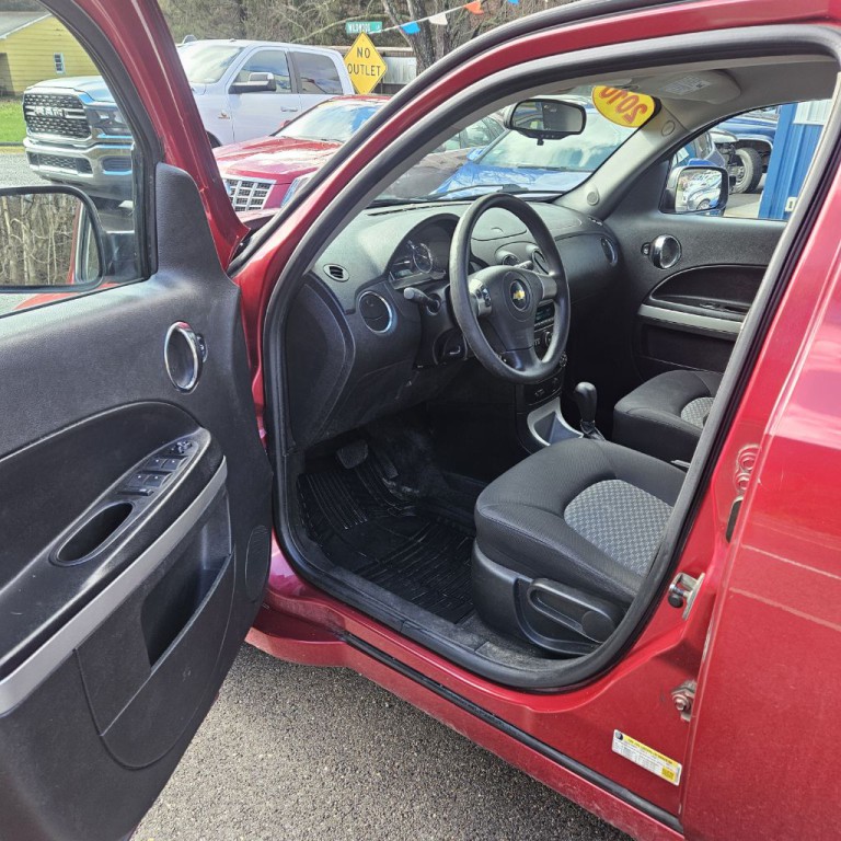 2010 Chevrolet HHR Image 8