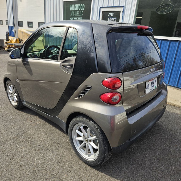 2009 smart fortwo Image 4