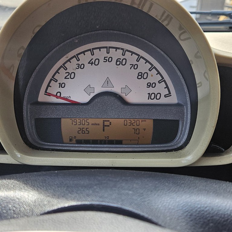 2009 smart fortwo Image 13