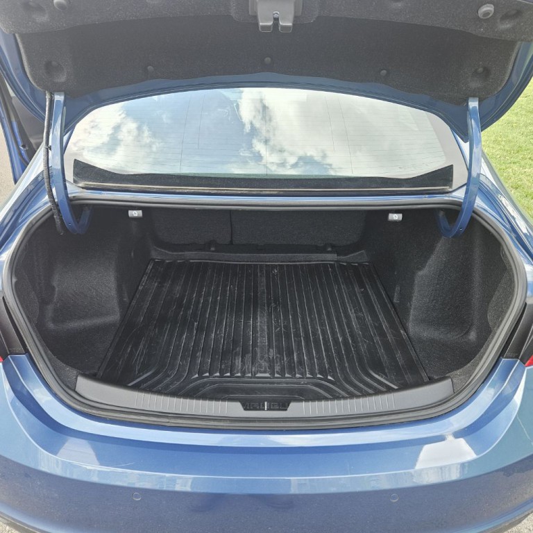2025 Chevrolet Malibu Image 16