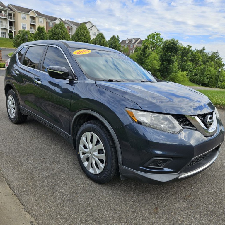2015 Nissan Rogue Image 2