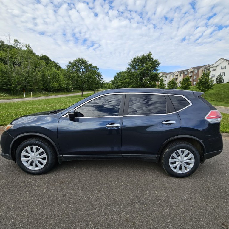 2015 Nissan Rogue Image 4