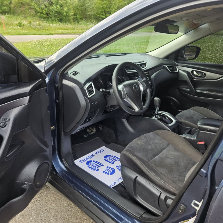 2015 Nissan Rogue Image 8