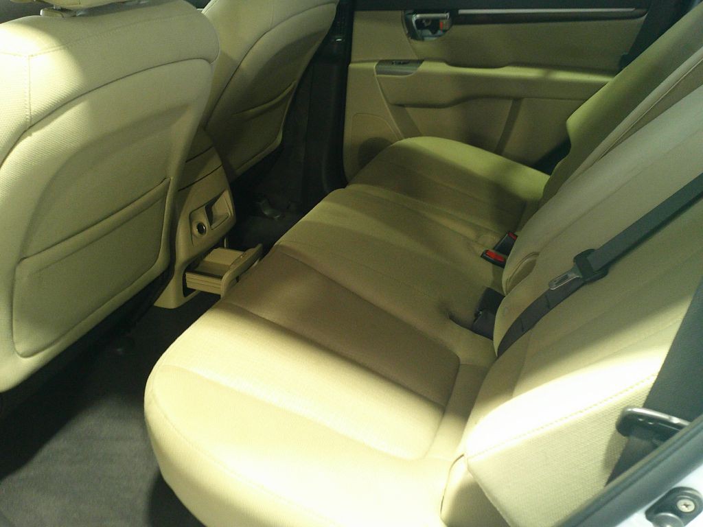 2011 Hyundai Santa Fe Image 5