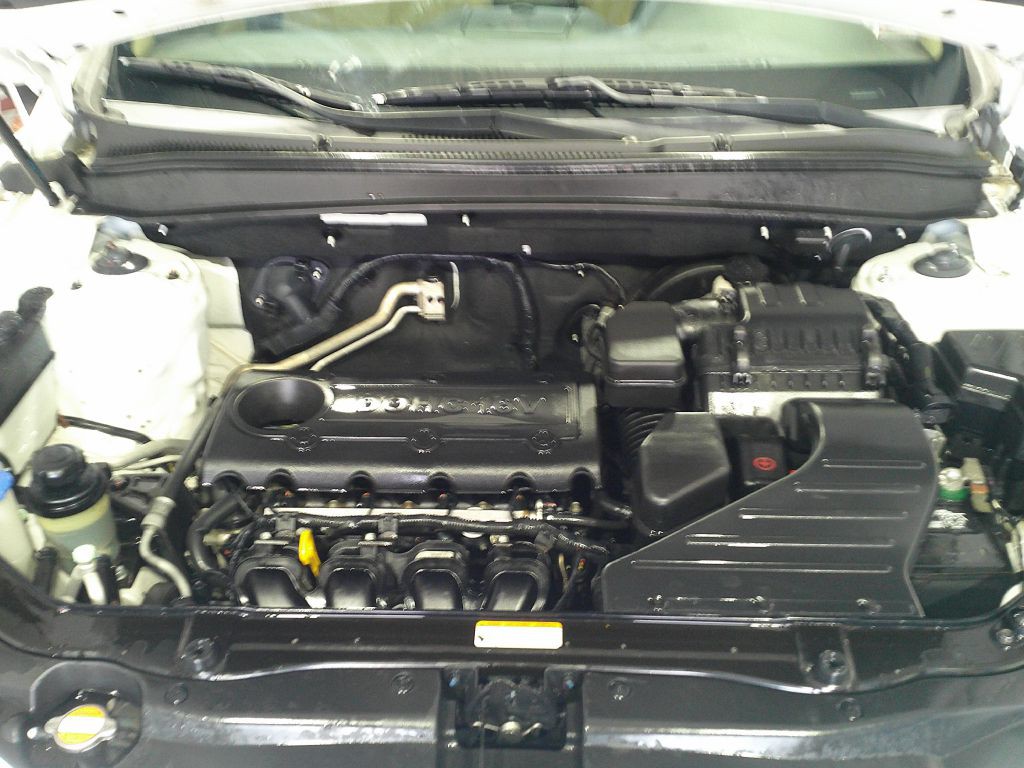 2011 Hyundai Santa Fe Image 10