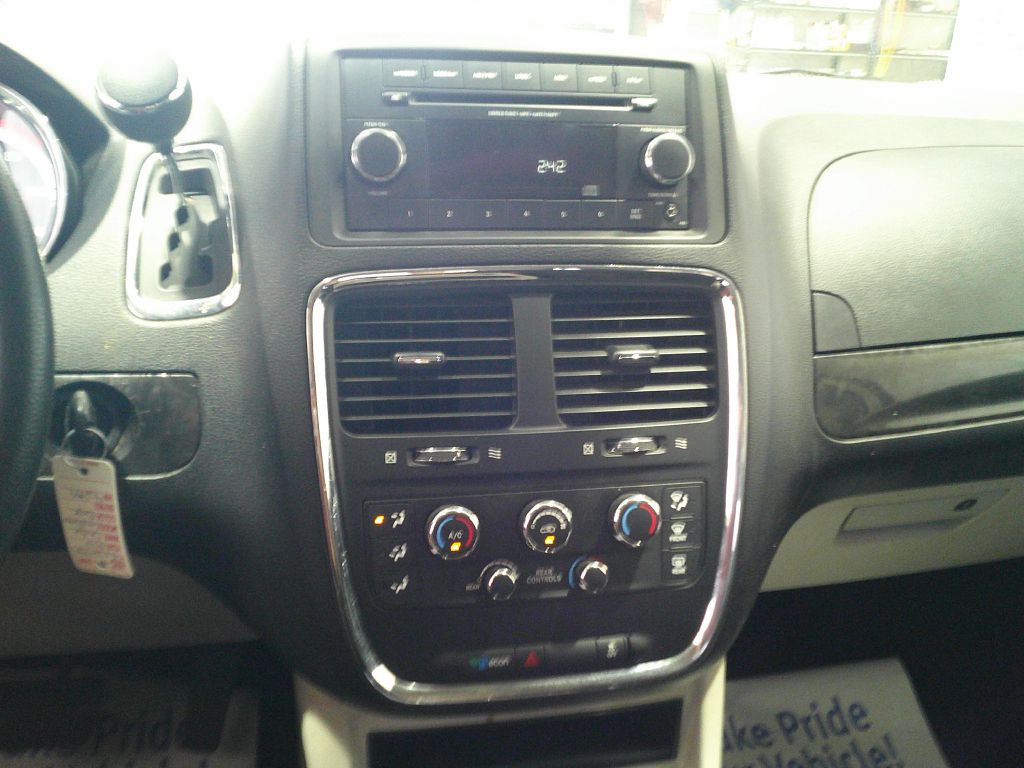 2012 Dodge Grand Caravan Image 15