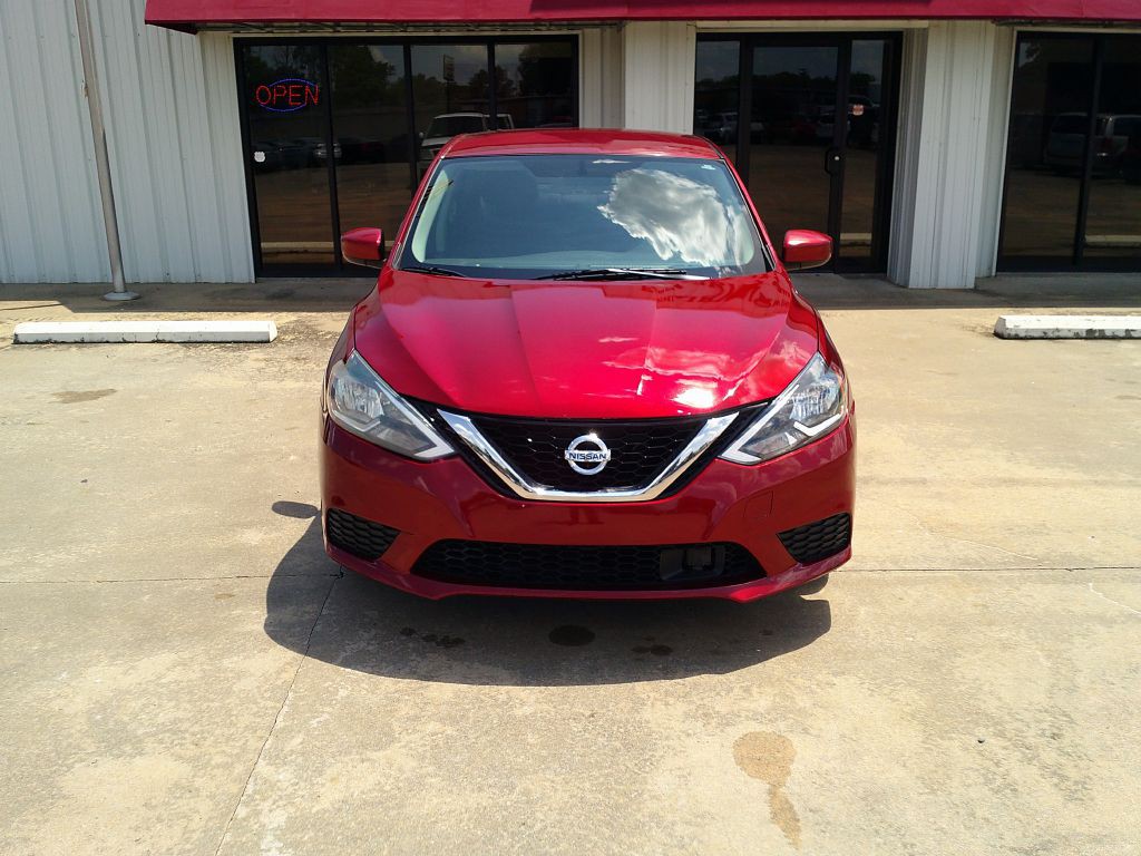 2018 Nissan Sentra Image 2