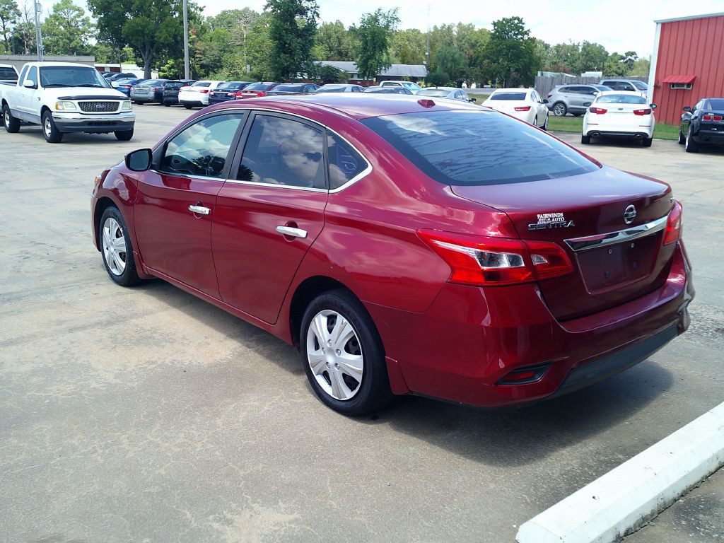 2018 Nissan Sentra Image 4
