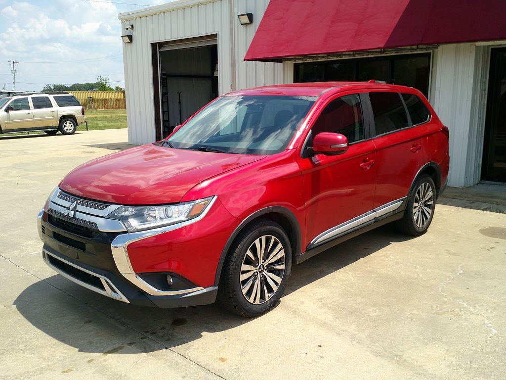 2019 Mitsubishi Outlander Image 3