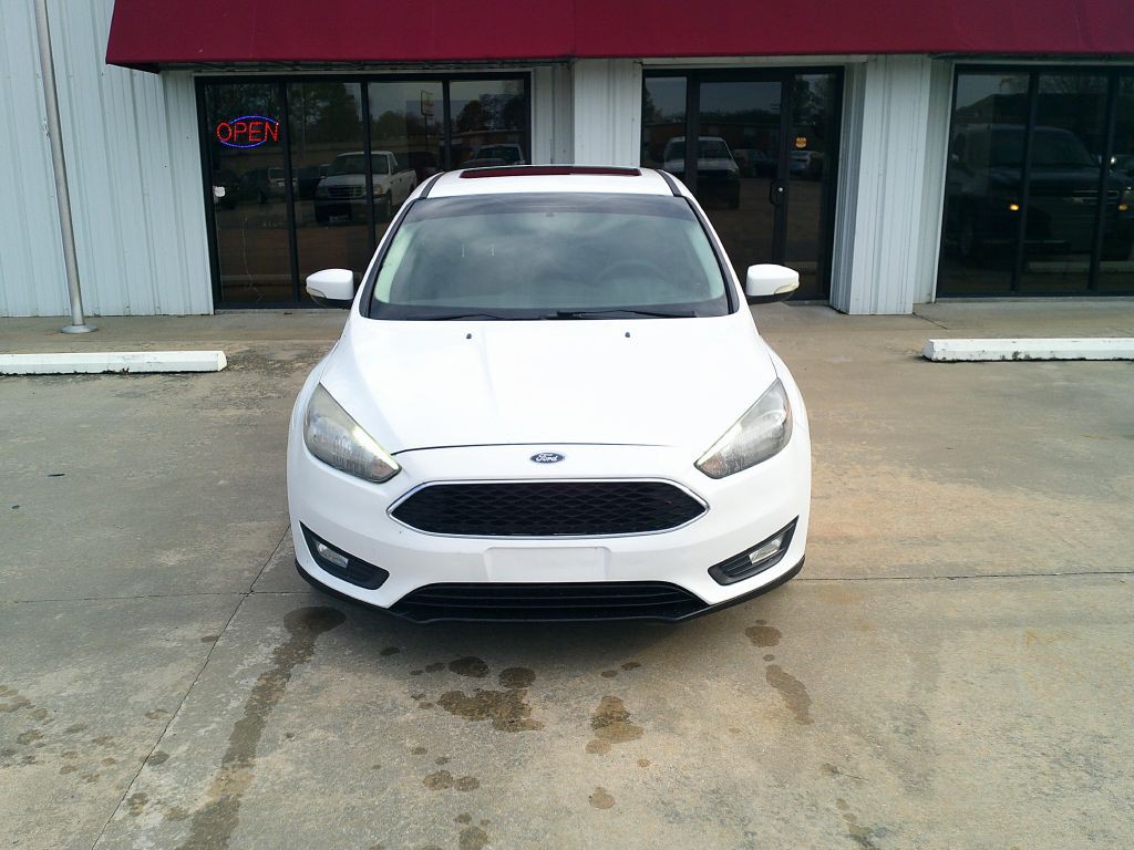 2017 Ford Focus Image 2