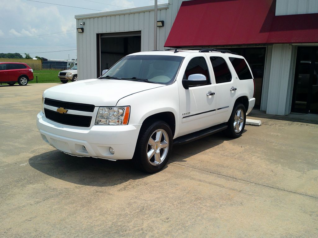 2013 Chevrolet Tahoe Image 3