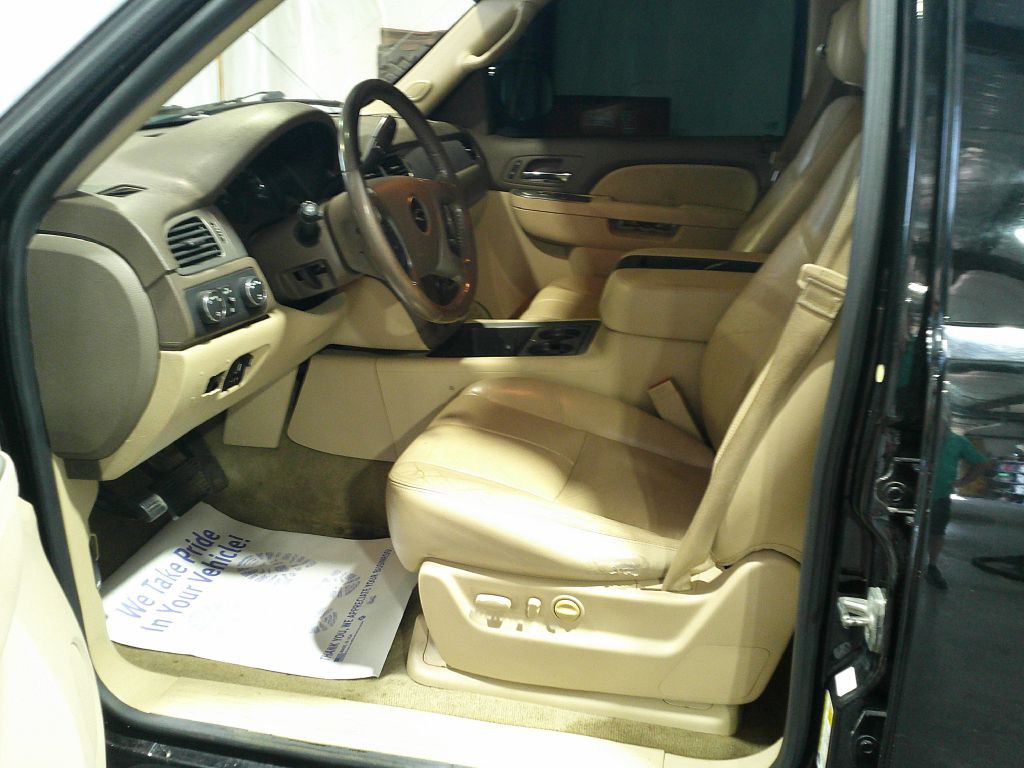 2013 Chevrolet Tahoe Image 9