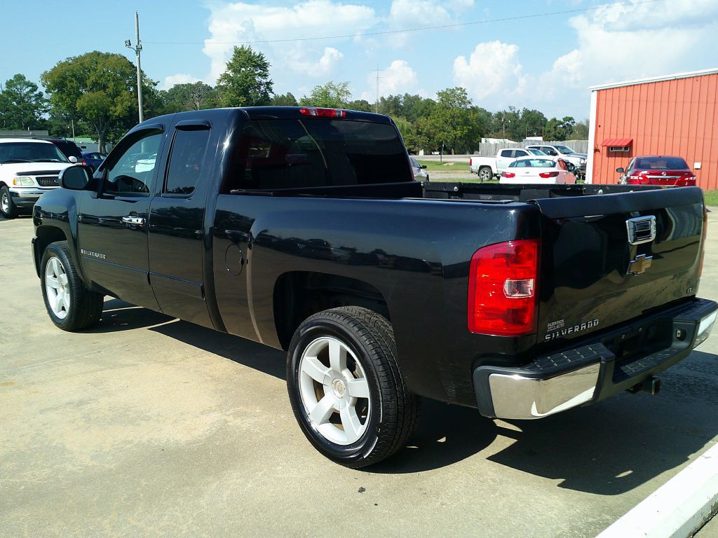 2008 Chevrolet Silverado 1500 Image 4
