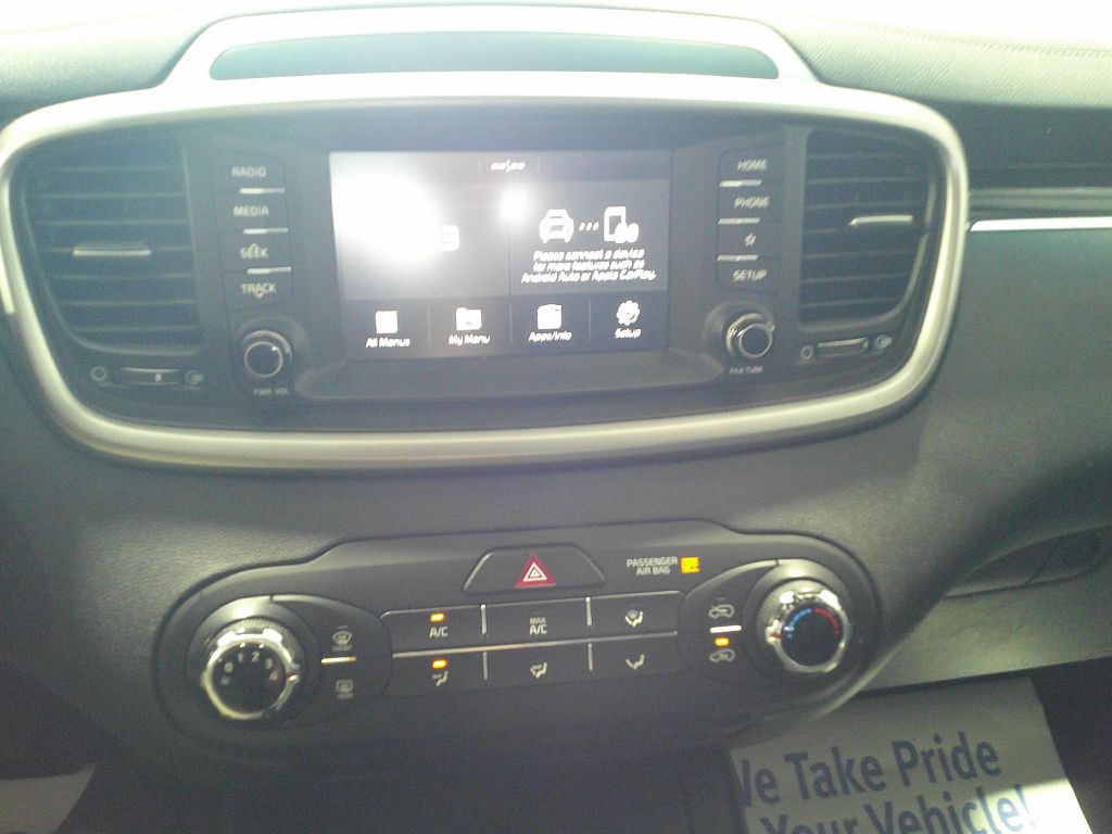 2019 Kia Sorento Image 17