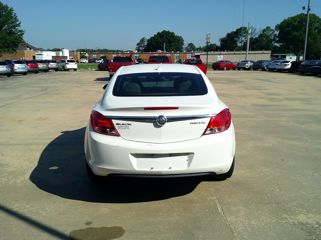 2012 Buick Regal Image 5