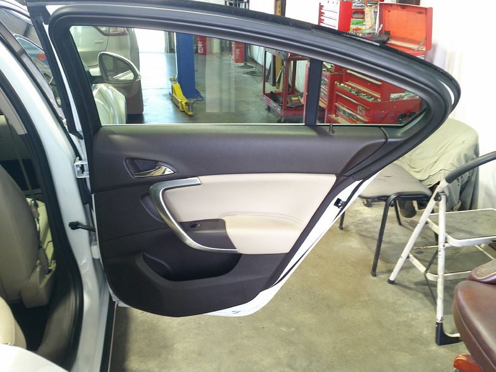 2012 Buick Regal Image 13