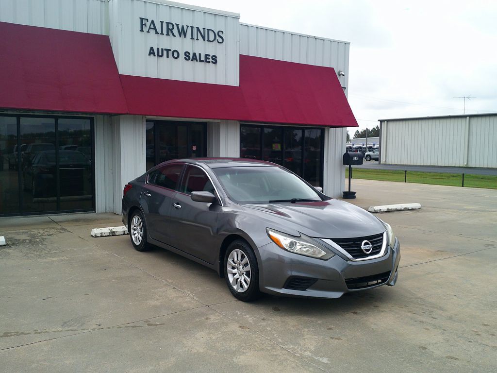 2018 Nissan Altima Image 1
