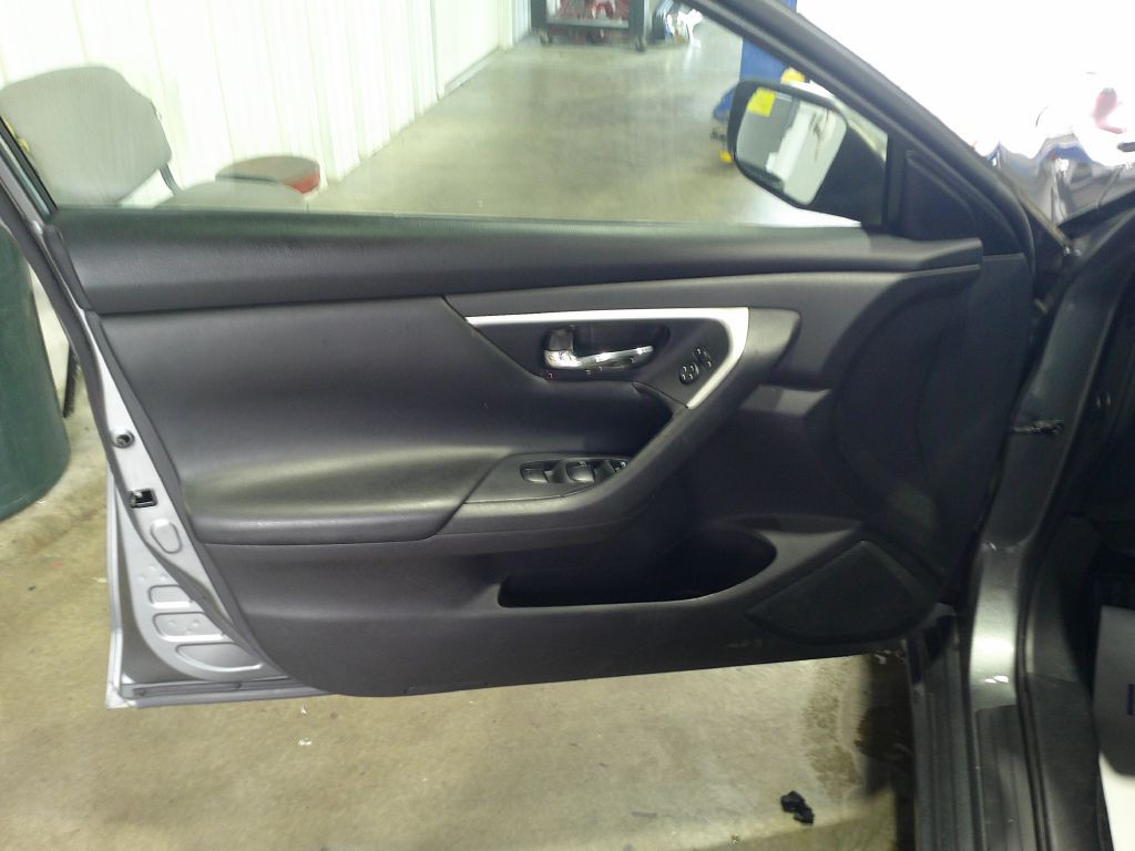 2018 Nissan Altima Image 8