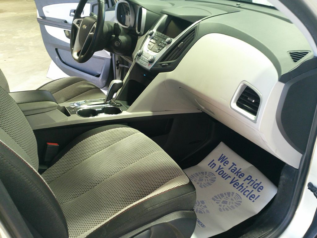 2015 Chevrolet Equinox Image 15