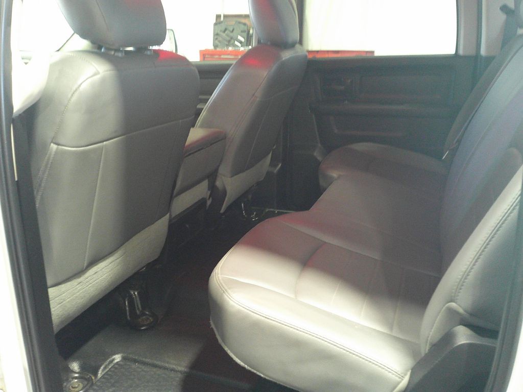 2016 RAM 1500 Image 10