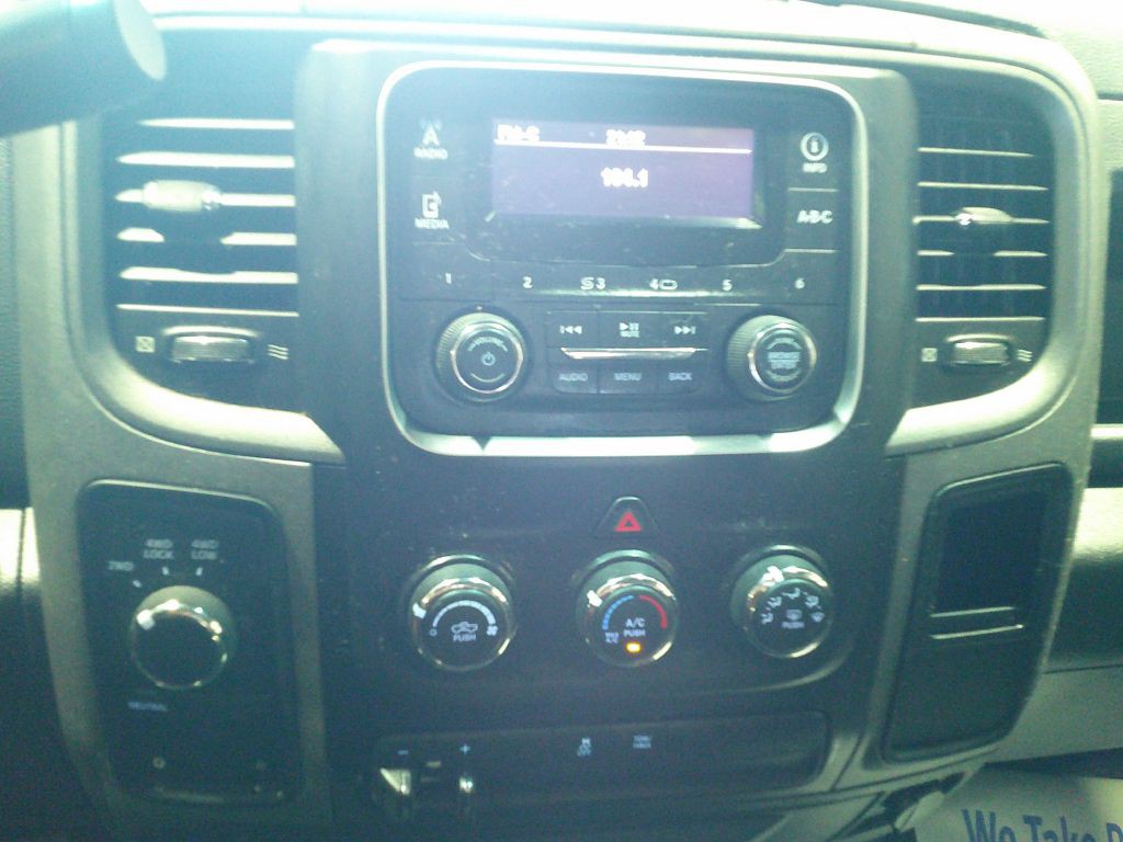 2016 RAM 1500 Image 17