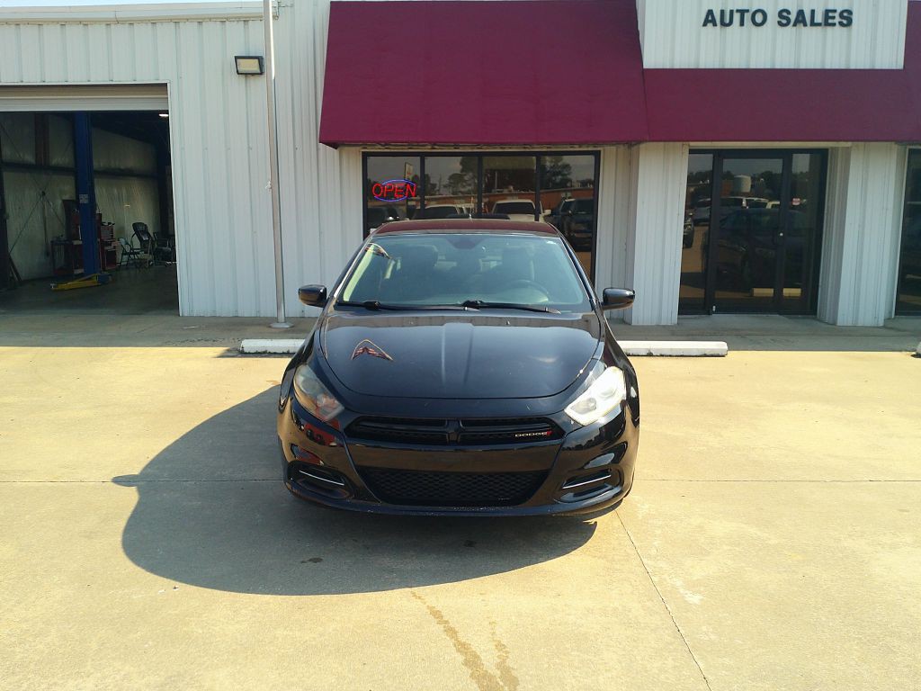 2015 Dodge Dart Image 2