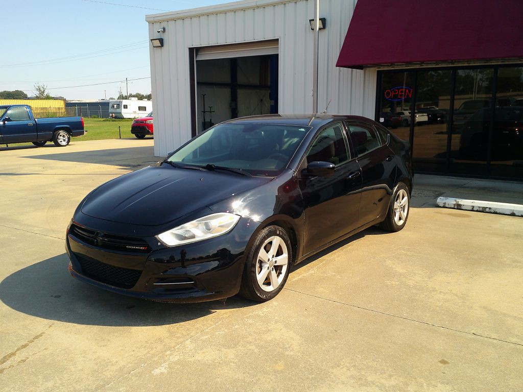 2015 Dodge Dart Image 3