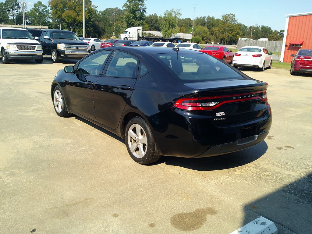 2015 Dodge Dart Image 4