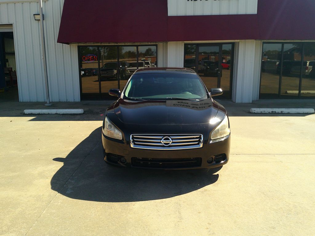 2014 Nissan Maxima Image 2