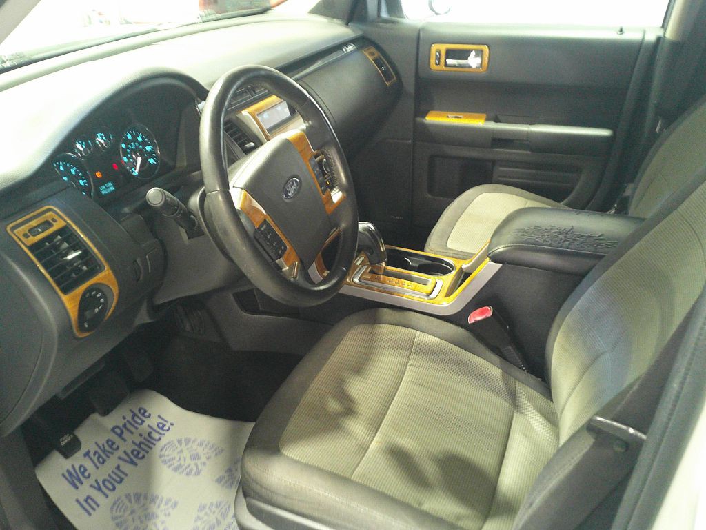 2012 Ford Flex Image 8