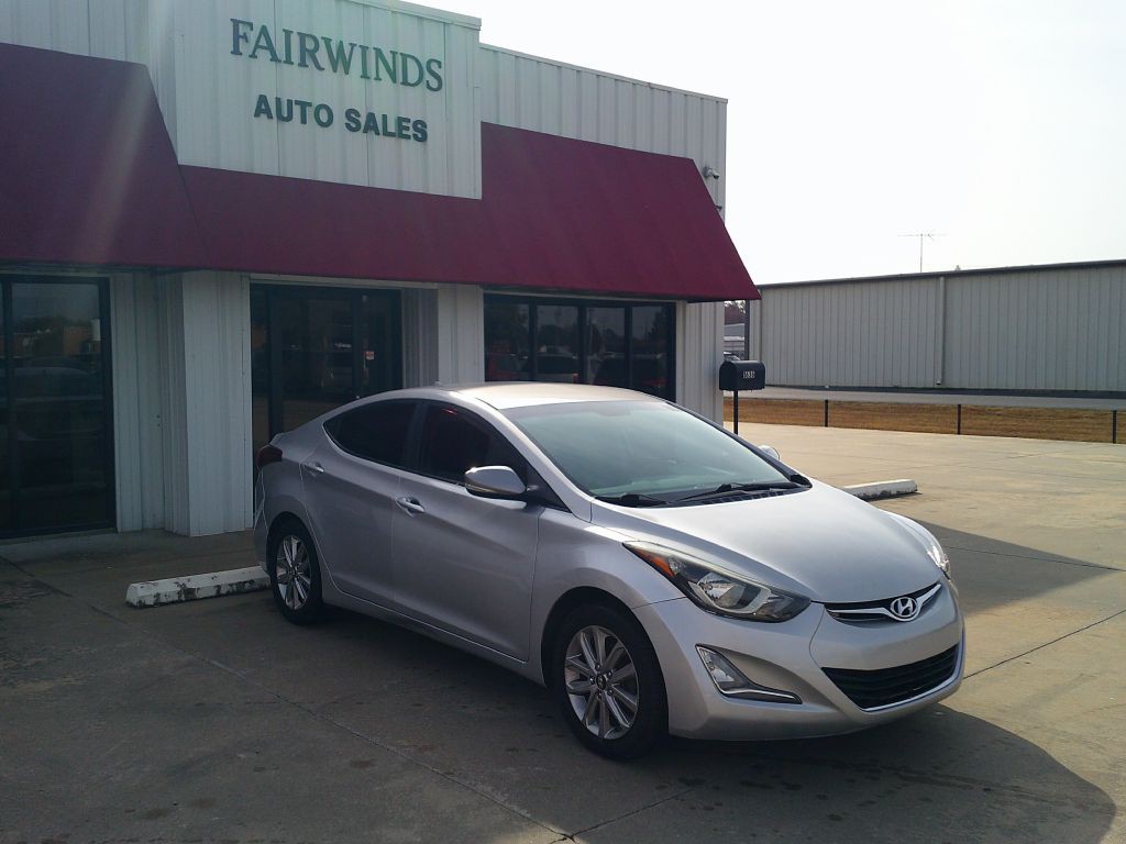 2015 Hyundai Elantra Image 1